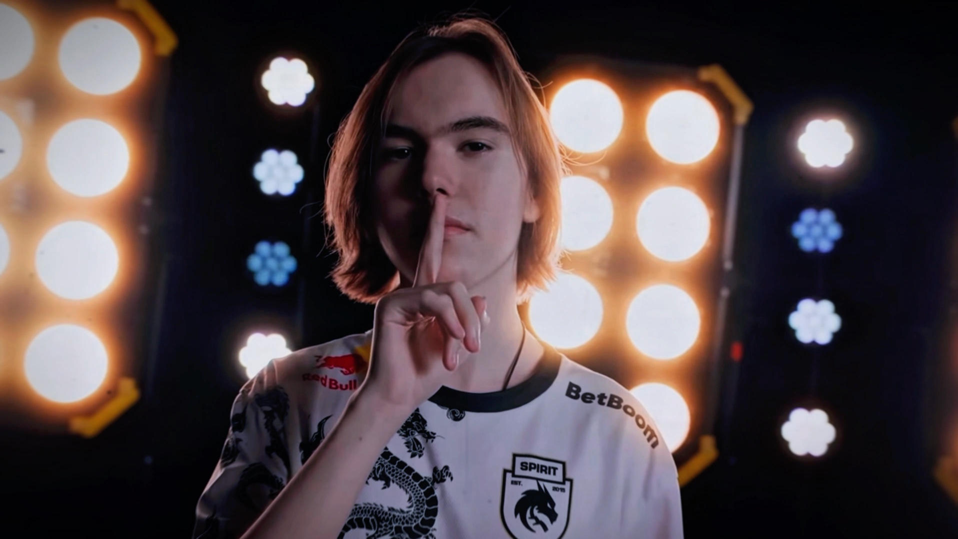 FPX时隔581天再次晋级季后赛，为2024LPL春季赛第四支晋级